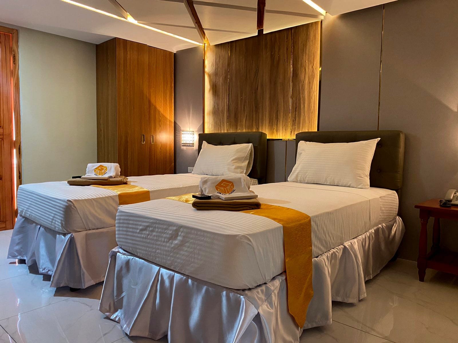 2 separate beds(1)
